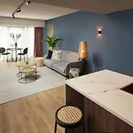 ファン デル ファルク ホテル